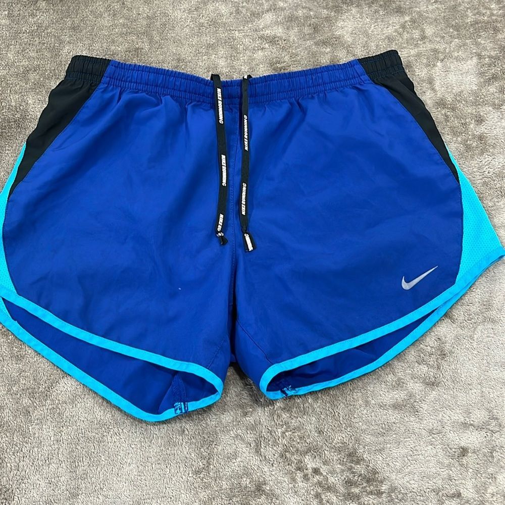 Nike running short with internal brief